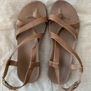 OluKai Upena sandal